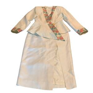 Vintage 80s Oro Solo Women’s Ivory Silk Skirt Set Metallic Sea Shells Size 8